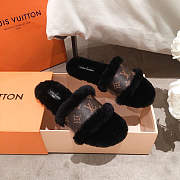 LV  Fur Sandal In Black - 4