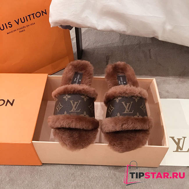 LV Fur Sandal In Brown - 1