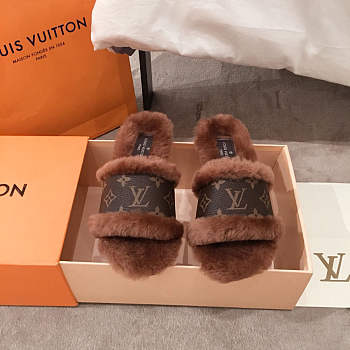 Louis Vuitton fur sandal in brown
