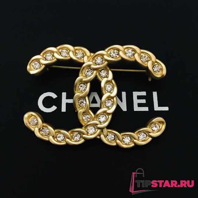 Chanel brooch 003 - 1