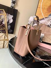 LV Capucines BB taurillon leather in beige with pink lid M99336 27cm - 4