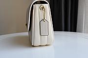 Coach | Madison shoulder bag with quilting in white 4684 23cm - 4
