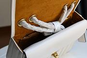 Coach | Madison shoulder bag with quilting in white 4684 23cm - 6