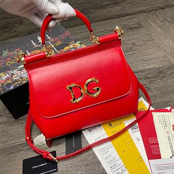 D&G Sicily bag calfskin leather in red with DG logo size 25cm