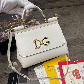 D&G Sicily bag calfskin leather in white with DG logo size 25cm