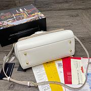 D&G Sicily bag calfskin leather in white with DG logo size 25cm - 5