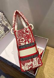 Dior medium Lady D-lite bag red and white D-royaume d'amour embroidery 24cm - 5