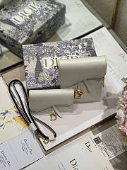 Dior Saddle multifunction pouch in white 18.5cm - 5