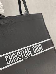 Dior Book tote oblique leather in black 41cm - 5