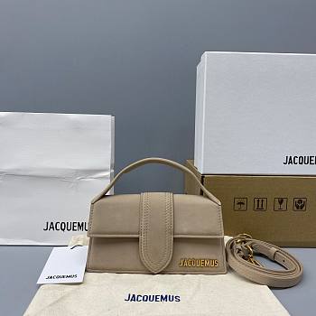 Jacquemus Le bambino small crossbody strap bag in mocha 18cm
