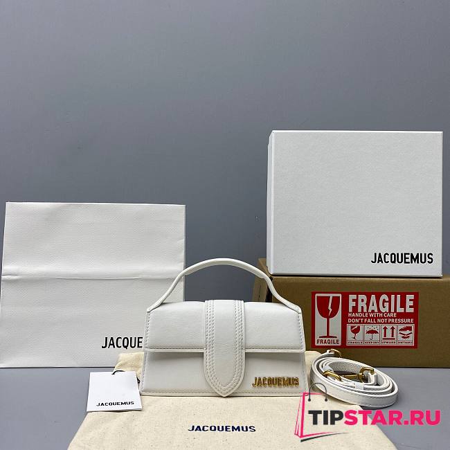 Jacquemus | Le bambino small crossbody strap bag  in white 18cm - 1