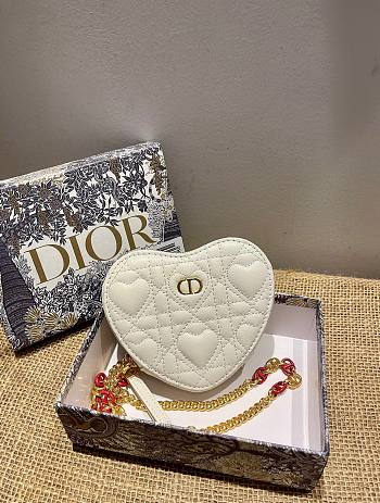 Dior Dioramour caro heart pouch with chain latte cannage calfskin with heart motif 11cm