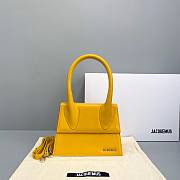 Jacquemus | Le grand chiquito leather bag in yellow 24cm - 1