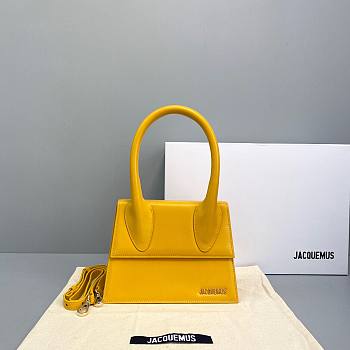 Jacquemus | Le grand chiquito leather bag in yellow 24cm