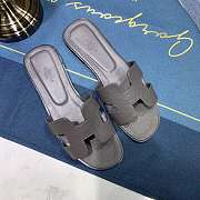 Hermes Oran sandal gray leather - 6