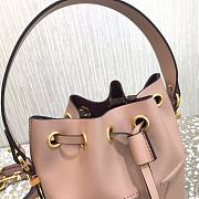 Valentino Bucket bag in pink 18cm - 3