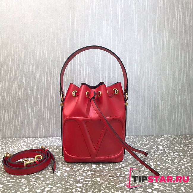 Valentino Bucket bag in red 18cm - 1