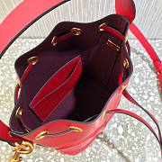 Valentino Bucket bag in red 18cm - 4