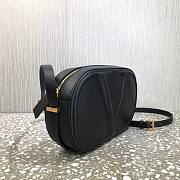 Valentino shoulder bag in black 25cm - 5