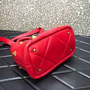 Valentino Roman stud the handle bag in red nappa 20cm - 3