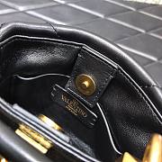 Valentino Roman stud the handle bag in black nappa 20cm - 4