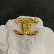 Chanel brooch 005 - 3