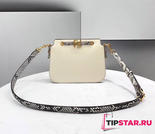 Fendi Touch white leather bag with snakeskin 26.5cm - 1