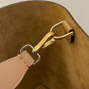 Fendi Way beige leather bag 40cm - 2