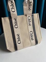 Chloe | Woody medium tote bag in black 37cm - 6