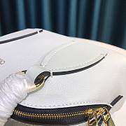 Chloe | Daria small bag in white 22cm - 2