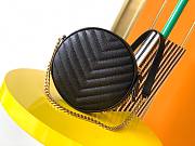 YSL Vinyle round camera bag in chevron-quilted grain de poudre embossed black leather 17cm - 4