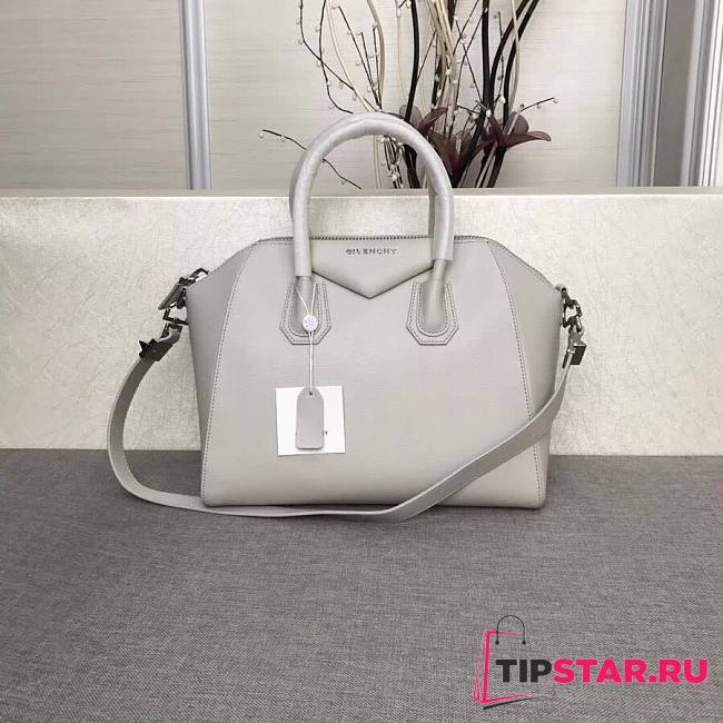 Givenchy Antigona bag in grained leather in gray BB05118012 28/30cm - 1