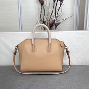 Givenchy Antigona bag in grained leather in beige BB05118012 28/30cm - 6