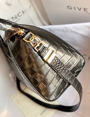 Givenchy Antigona bag in crocodile effect leather 28/33cm - 5