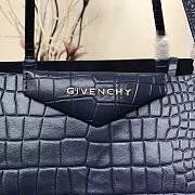 Givenchy Antigona shopping bag in crocodile effect leather in dark blue 34cm - 3