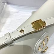 Dior Bobby east-west bag in white 21cm - 6