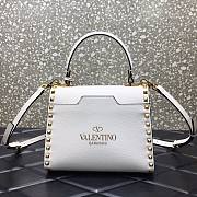 Valentino small Rockstud alcove grainy calfskin handbag in white 22cm - 6