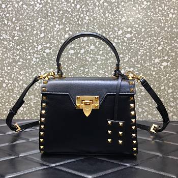 Valentino small Rockstud alcove grainy calfskin handbag in black 22cm