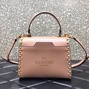 Valentino small Rockstud alcove grainy calfskin handbag in nude 22cm - 5