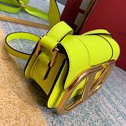 Valentino small Supervee crossbody calfskin bag in yellow 18cm - 2