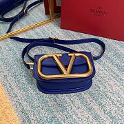 Valentino small Supervee crossbody calfskin bag in purple 18cm - 2