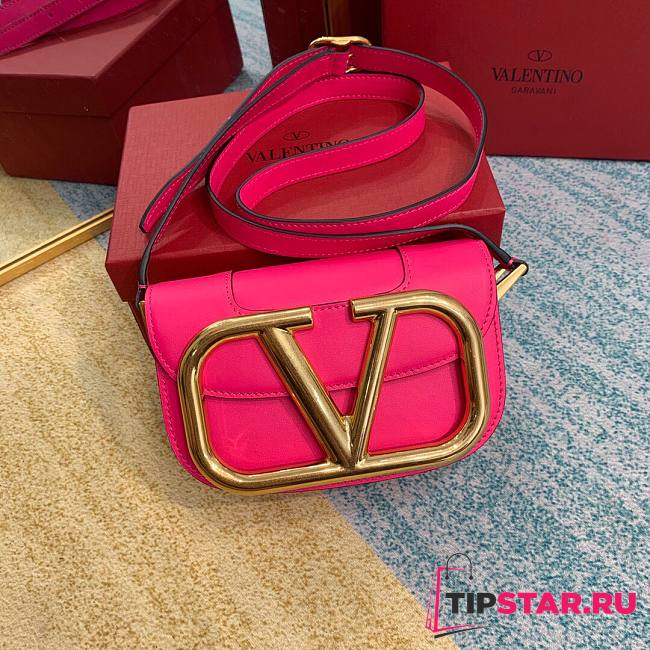 Valentino small Supervee crossbody calfskin bag in pink 18cm - 1
