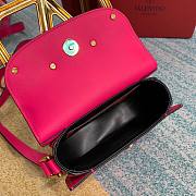 Valentino small Supervee crossbody calfskin bag in pink 18cm - 6