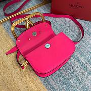 Valentino small Supervee crossbody calfskin bag in pink 18cm - 3