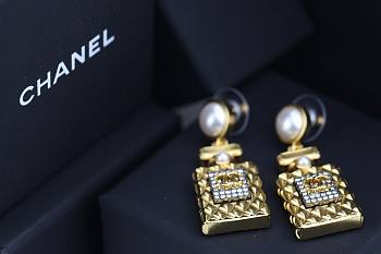 Chanel Earring 006