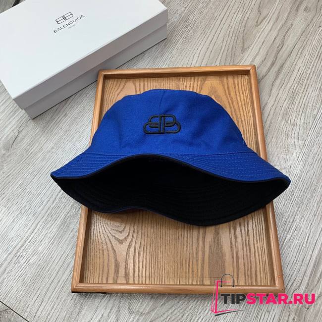 Balenciaga two sided bucket hat in blue - 1