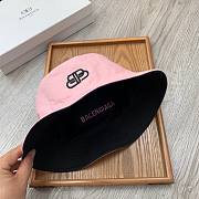Balenciaga two sided bucket hat in pink - 4