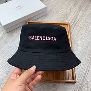 Balenciaga two sided bucket hat in pink - 3