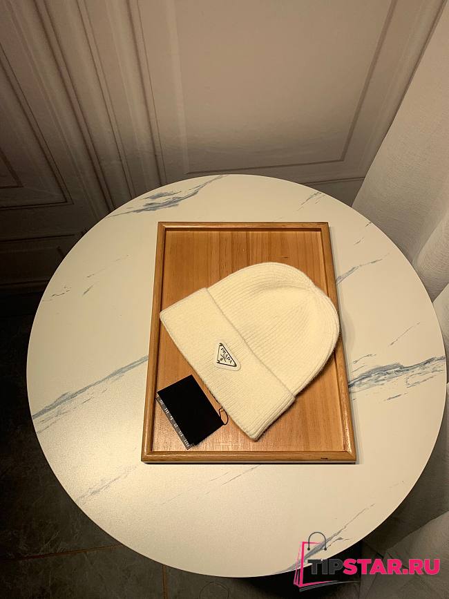 Prada wool hat in white - 1