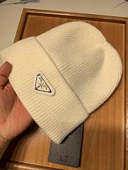 Prada wool hat in white - 3